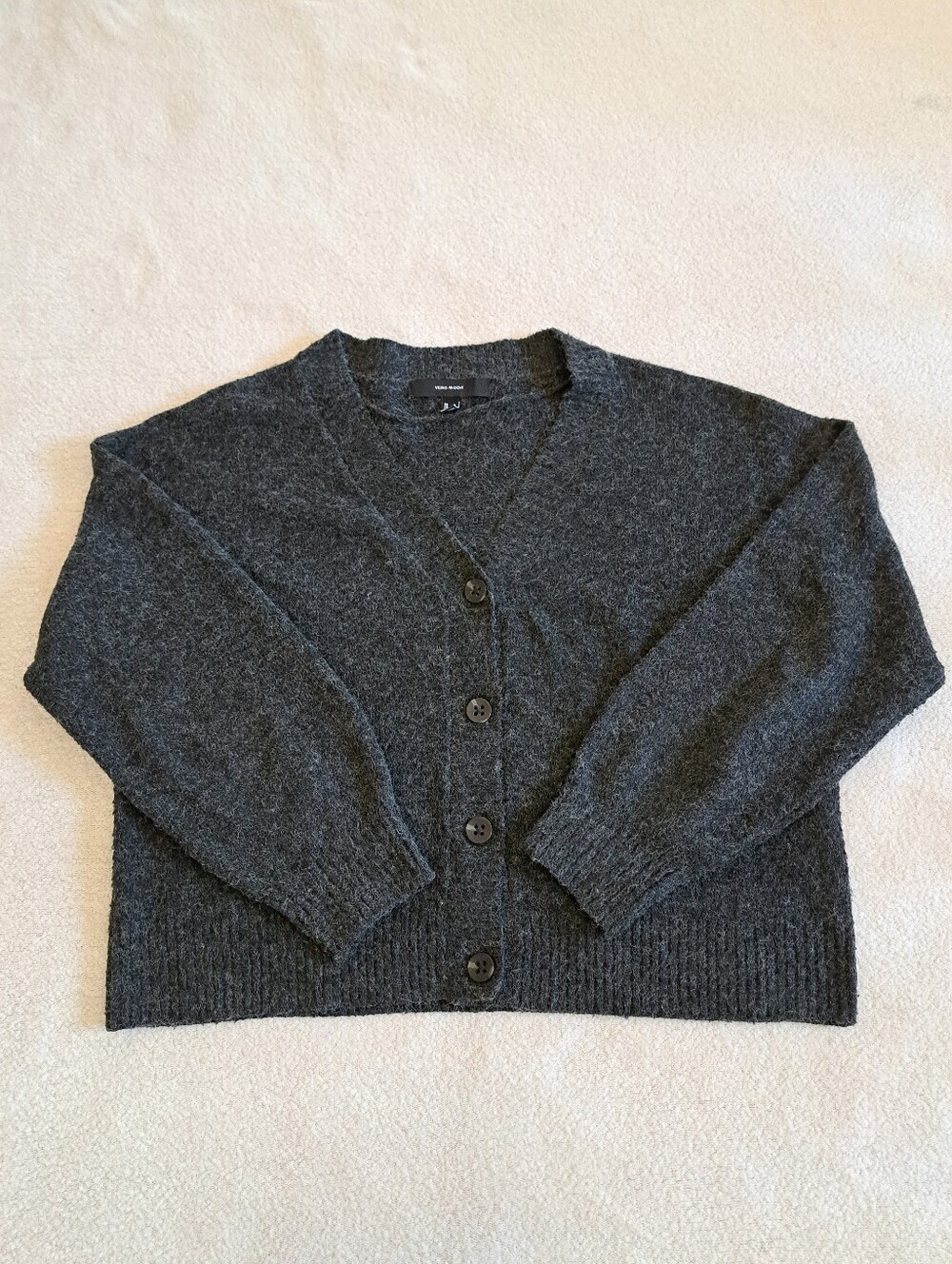 Vero Moda Dark Gray V-Neck Button Front Cardigan Sweater Womens Medium Cozy